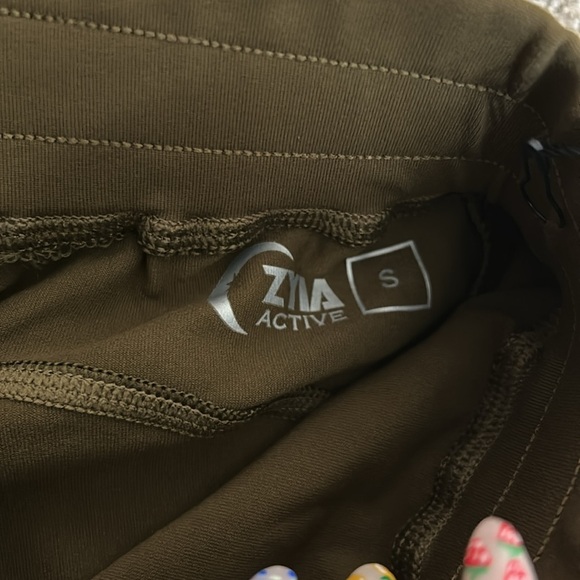 NWT Zyia Olive Green Joggers - Picture 2 of 3